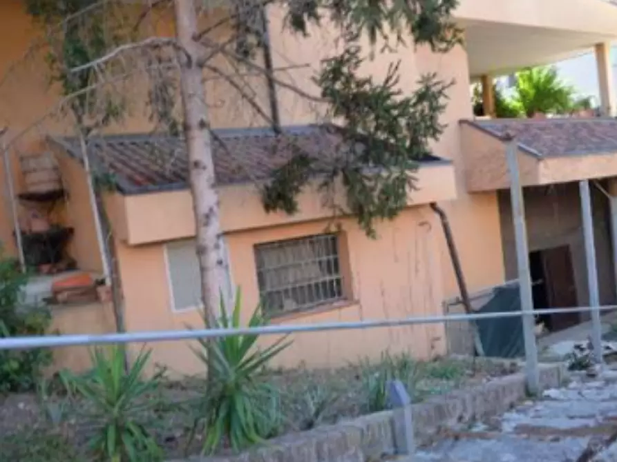 Immagine 14 di Negozio in vendita  in Via Casale a Verucchio