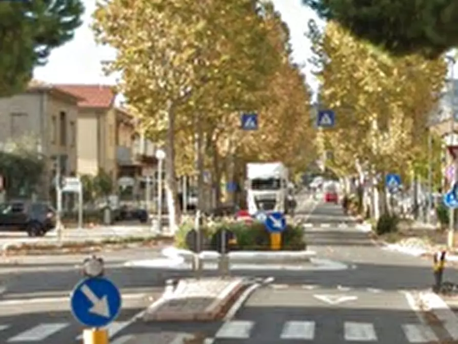 Immagine 16 di Negozio in vendita  in Via Casale a Verucchio