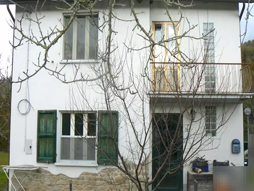 Immagine 2 di Villa in vendita  in Via Valle Fuini a Tavoleto