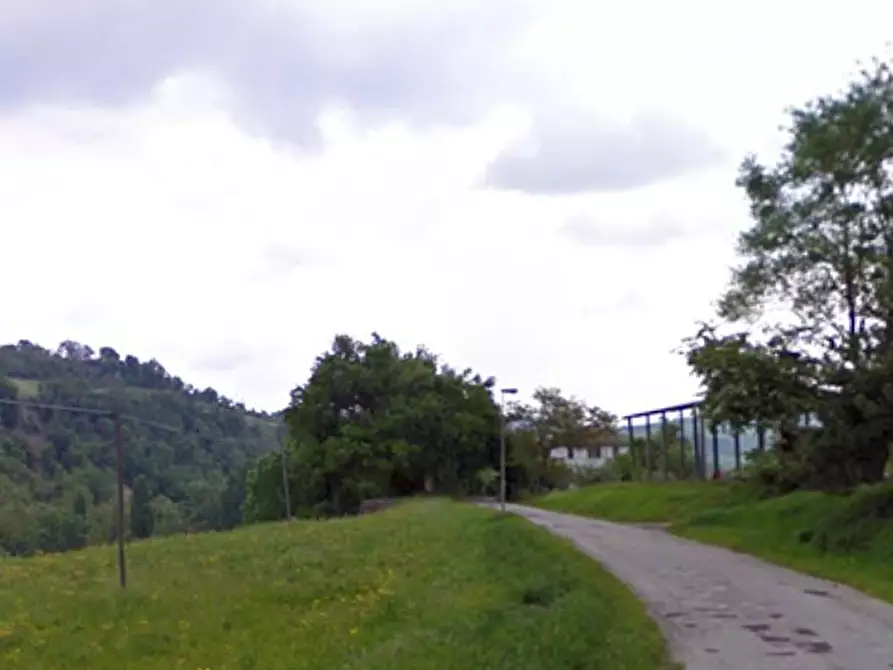 Immagine 11 di Villa in vendita  in Via Valle Fuini a Tavoleto