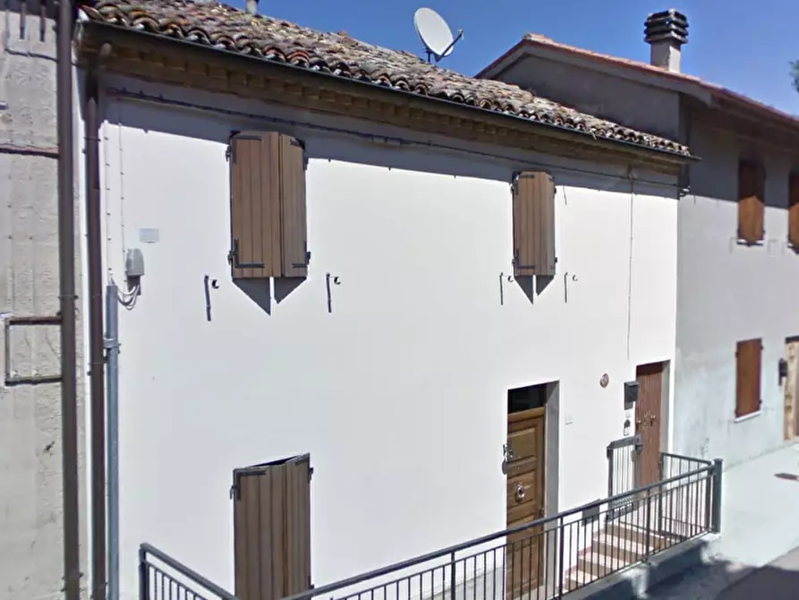 Immagine 4 di Porzione di casa in vendita  in Via Della Pieve  a Cartoceto