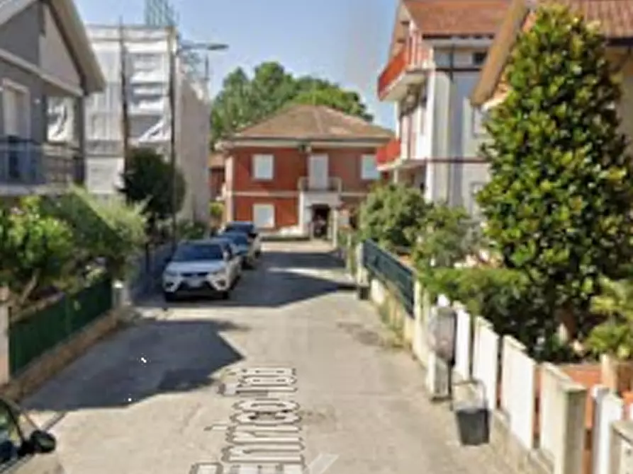 Immagine 10 di Villetta a schiera in vendita  in Via Enrico Toti a Gabicce Mare