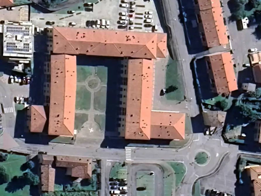 Immagine 11 di Negozio in vendita  in Via Mandalossa a Pisogne