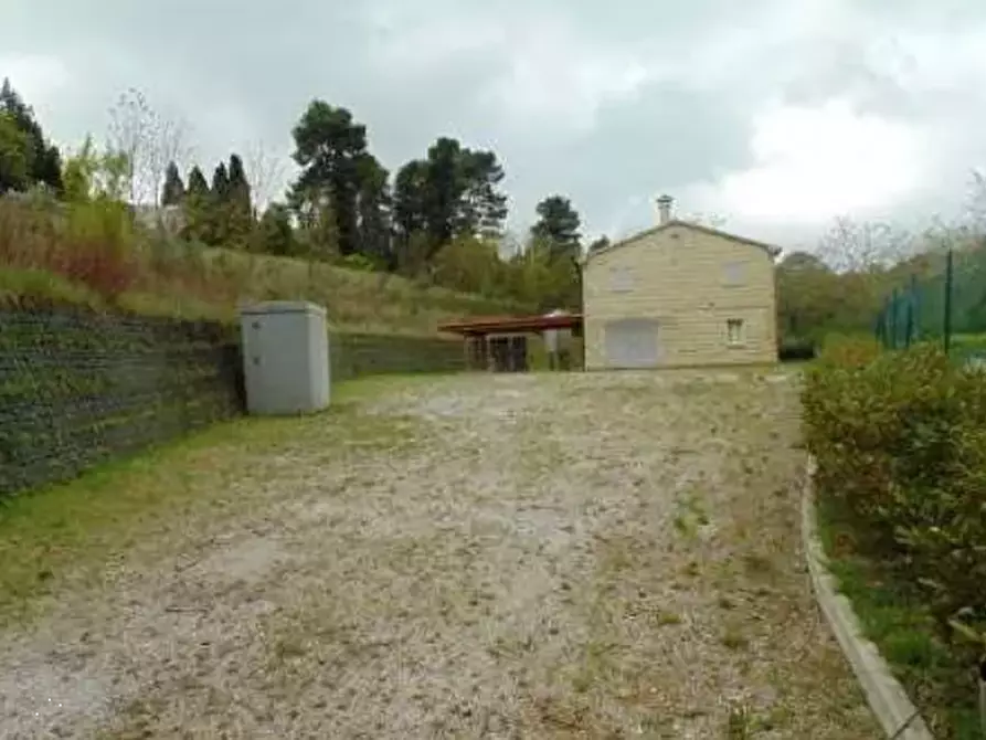 Immagine 17 di Capannone industriale in vendita  in Via Romagnoli  a Mombaroccio