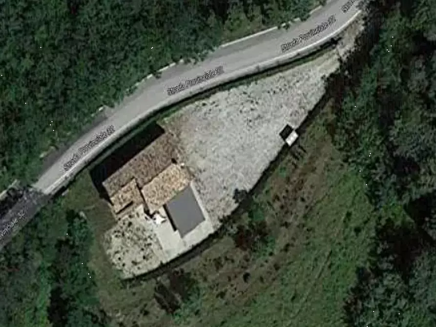 Immagine 20 di Capannone industriale in vendita  in Via Romagnoli  a Mombaroccio