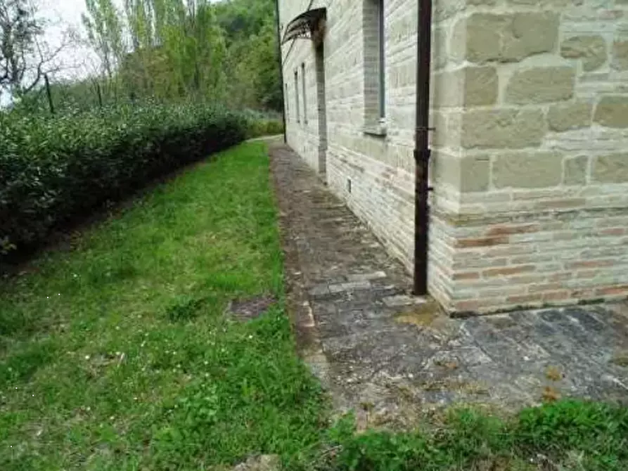 Immagine 21 di Capannone industriale in vendita  in Via Romagnoli  a Mombaroccio