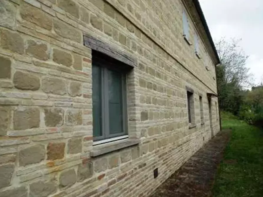 Immagine 3 di Capannone industriale in vendita  in Via Romagnoli  a Mombaroccio