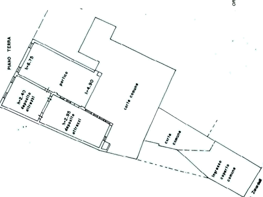 Immagine 5 di Magazzino in vendita  in Via Giuseppe Zanardelli a Fiesse