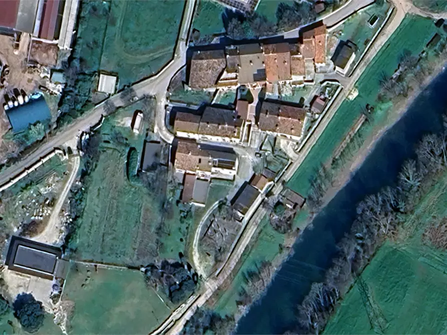 Immagine 7 di Magazzino in vendita  in Via Goito a Calcinato