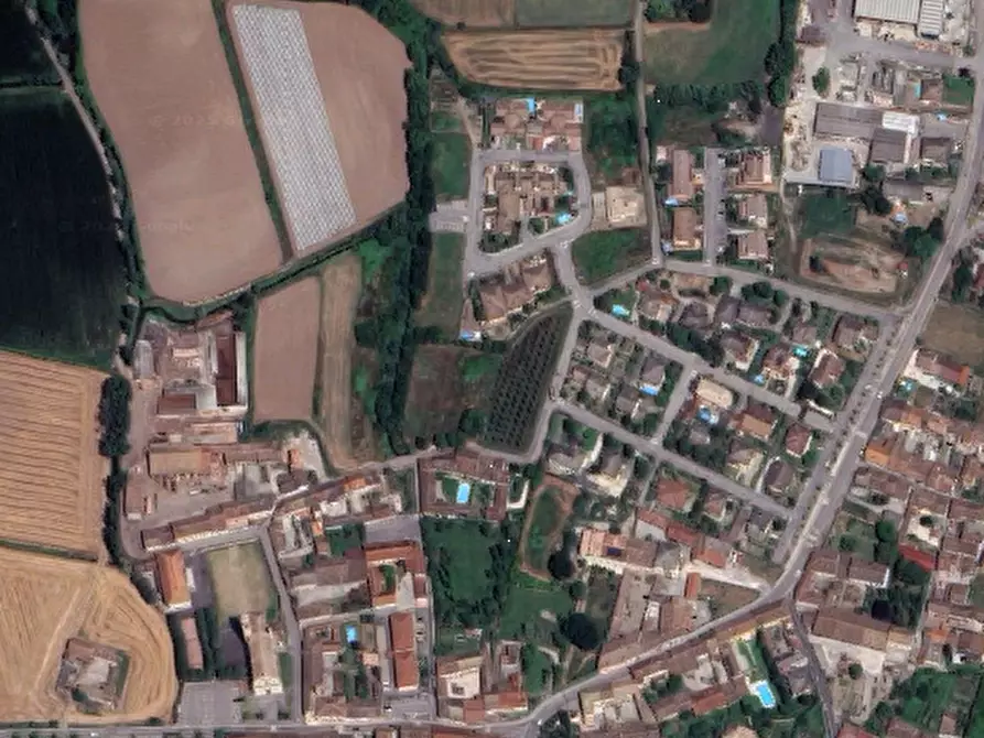 Immagine 12 di Terreno agricolo in vendita  in  Via San Rocco a Fiesse