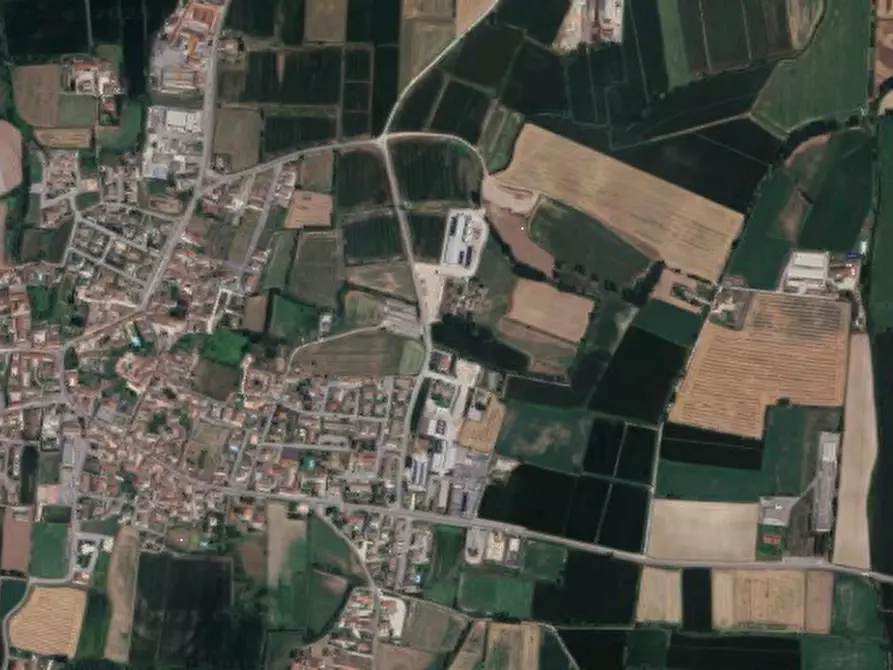 Immagine 16 di Terreno agricolo in vendita  in  Via San Rocco a Fiesse