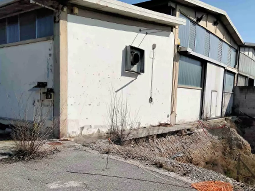 Immagine 2 di Capannone industriale in vendita  in Via San Zenone a Dello