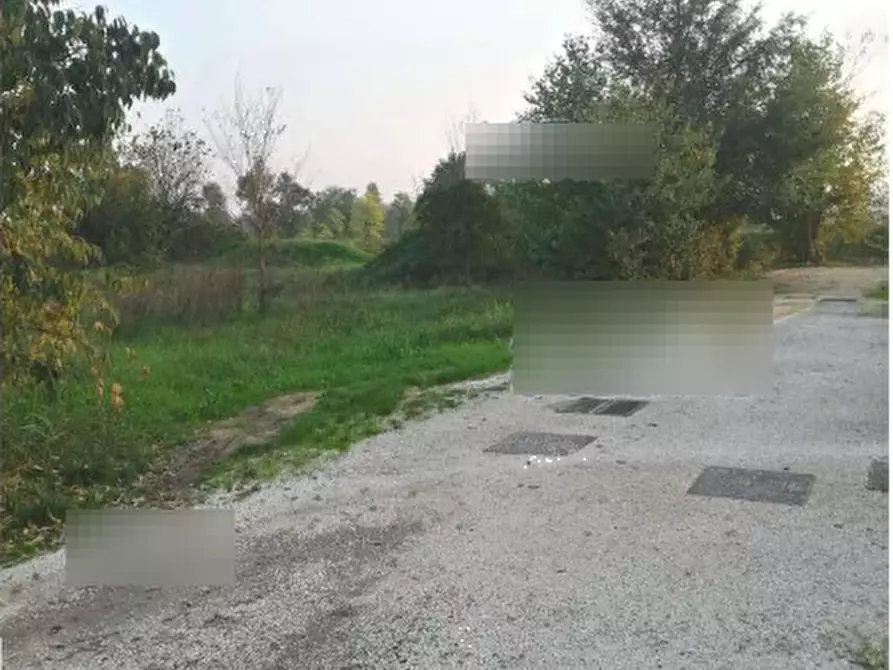 Immagine 6 di Terreno edificabile in vendita  in Via Croce Rossa a Pozzolengo