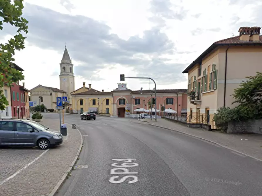 Immagine 11 di Negozio in vendita  in Via XX Settembre a Pontevico