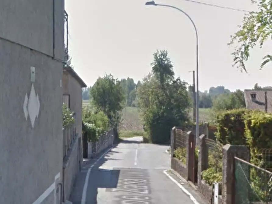 Immagine 16 di Garage in vendita  in Via Giuseppe Zanardelli a Fiesse