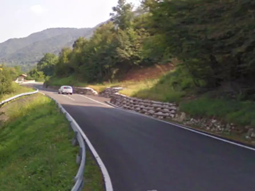 Immagine 5 di Garage in vendita  in Via G. Marconi a Agnosine