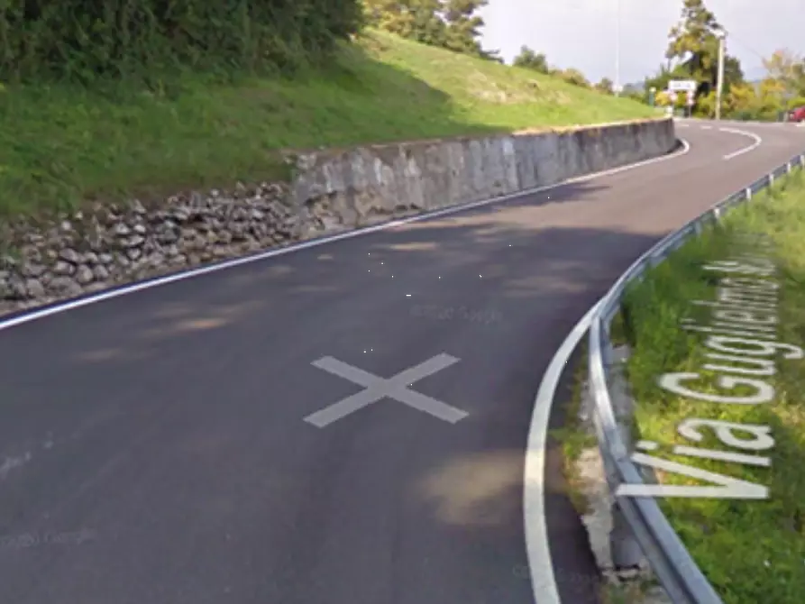 Immagine 6 di Garage in vendita  in Via G. Marconi a Agnosine