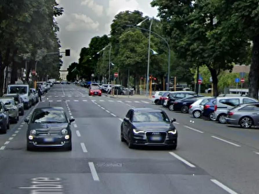 Immagine 9 di Negozio in vendita  in Via XX Settembre a Pontevico