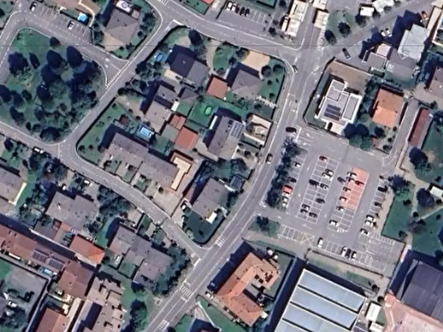 Immagine 2 di Posto auto in vendita  in via Fossadelli a Monticelli Brusati