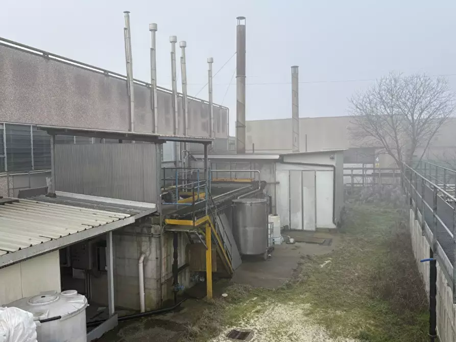 Immagine 3 di Capannone industriale in vendita  in Via dell'Ecologia  a Borgo San Giacomo