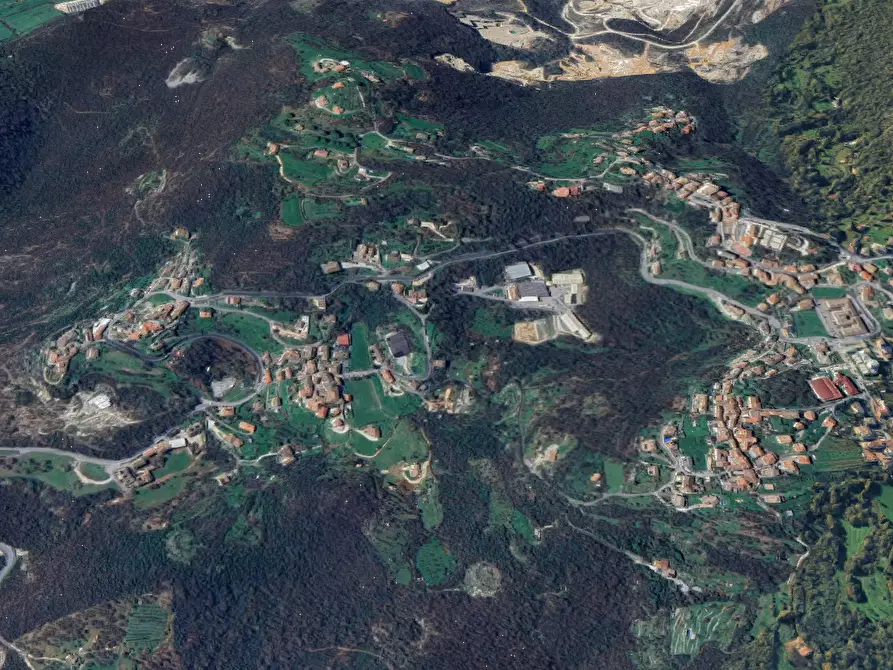 Immagine 7 di Terreno agricolo in vendita  in Via Po a Serle