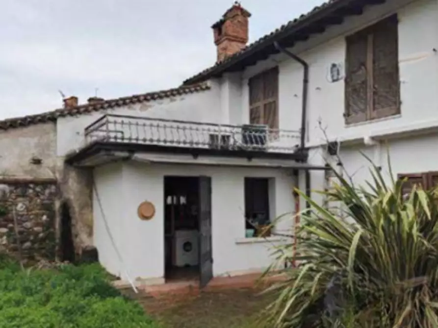 Immagine 3 di Casa indipendente in vendita  in Via Goito a Calcinato