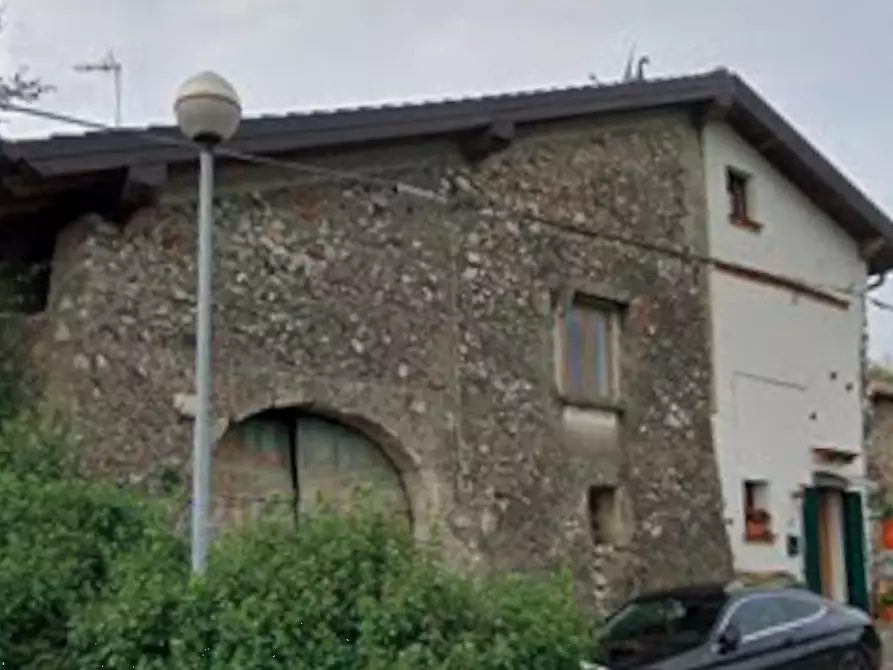 Immagine 6 di Porzione di casa in vendita  in Via Villa a Serle