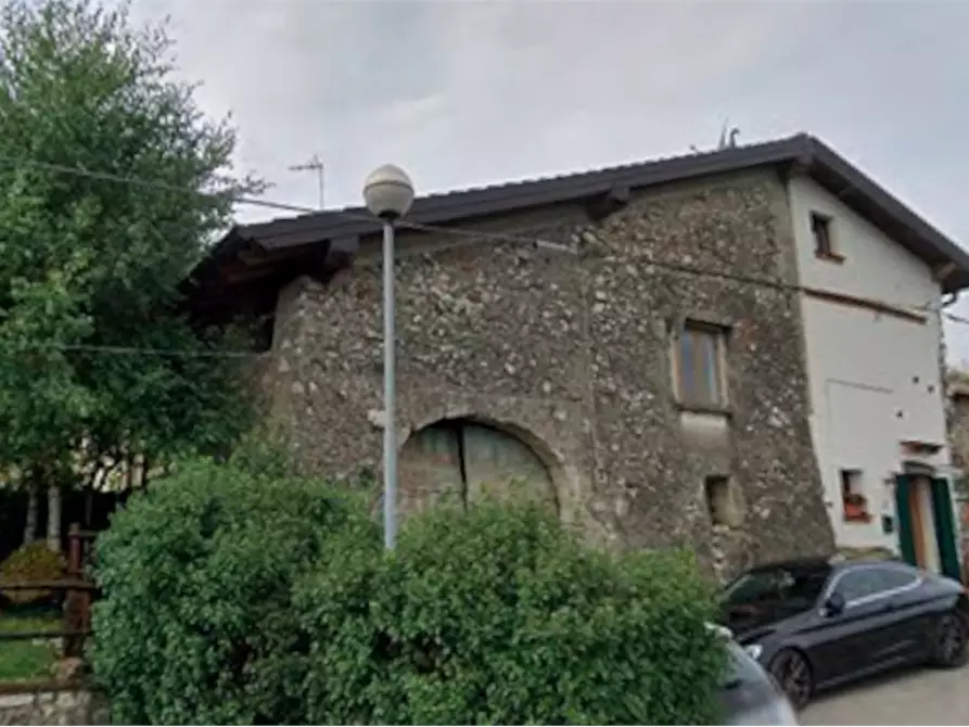 Immagine 11 di Porzione di casa in vendita  in Via Villa a Serle