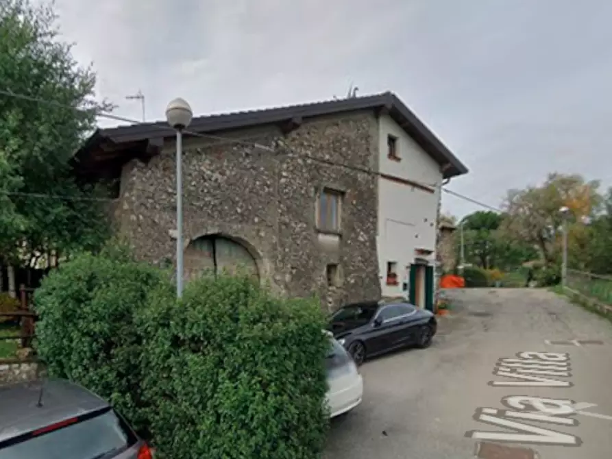 Immagine 12 di Porzione di casa in vendita  in Via Villa a Serle