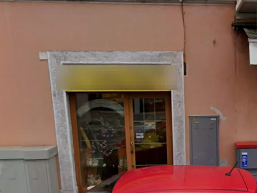 Immagine 7 di Negozio in vendita  in Via Zara  a Brescia