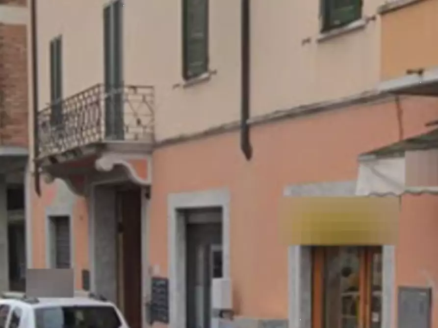 Immagine 8 di Negozio in vendita  in Via Zara  a Brescia