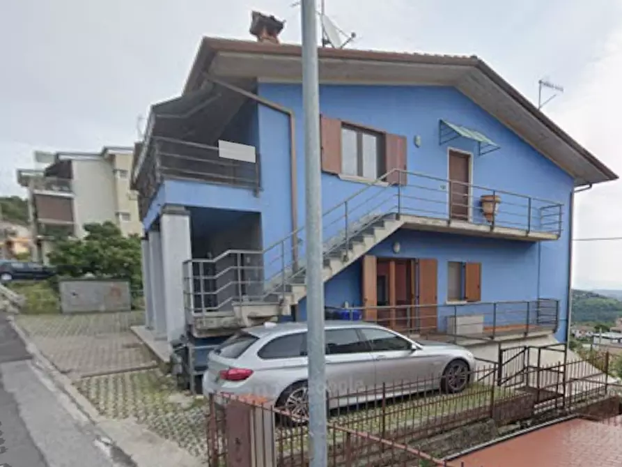 Immagine 2 di Appartamento in vendita  in Via Marconi a Serle