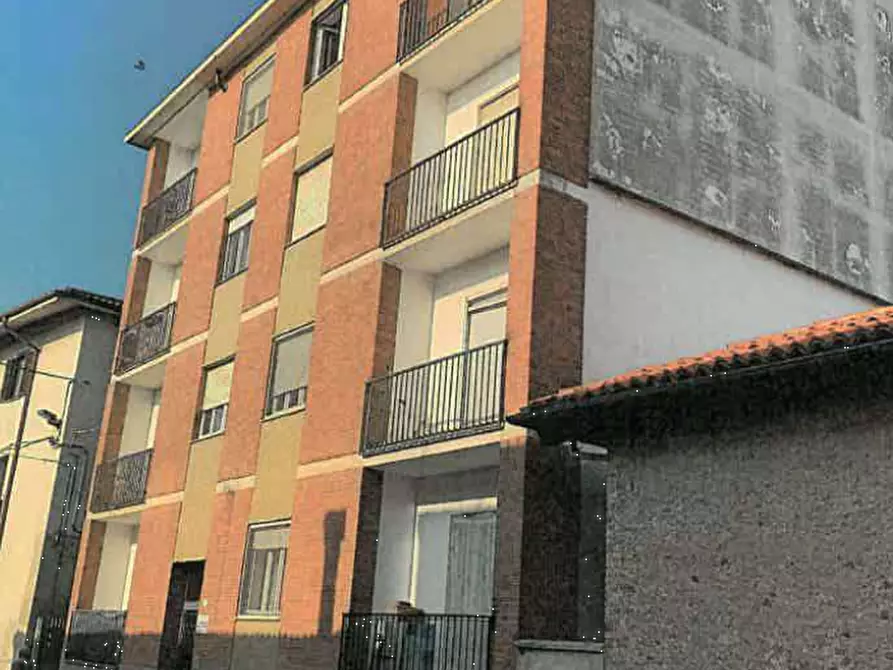 Immagine 3 di Appartamento in vendita  in Via Vittorio Veneto a Riva Presso Chieri