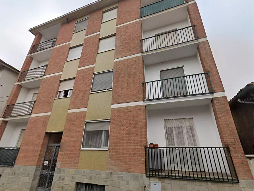 Immagine 8 di Appartamento in vendita  in Via Vittorio Veneto a Riva Presso Chieri