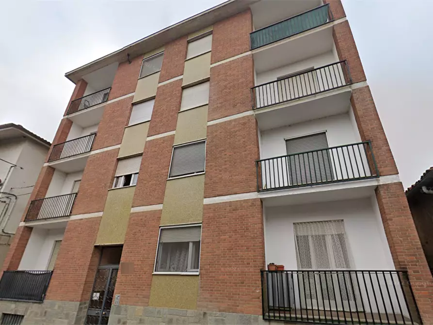 Immagine 14 di Appartamento in vendita  in Via Vittorio Veneto a Riva Presso Chieri