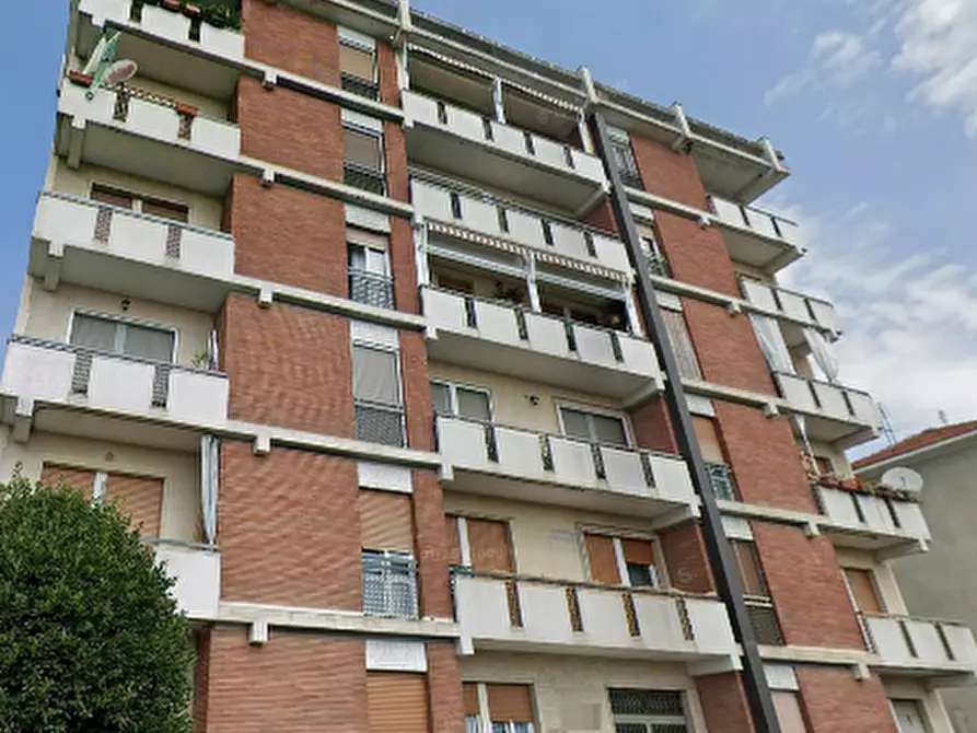 Immagine 5 di Appartamento in vendita  in Strada Cambiano a Chieri