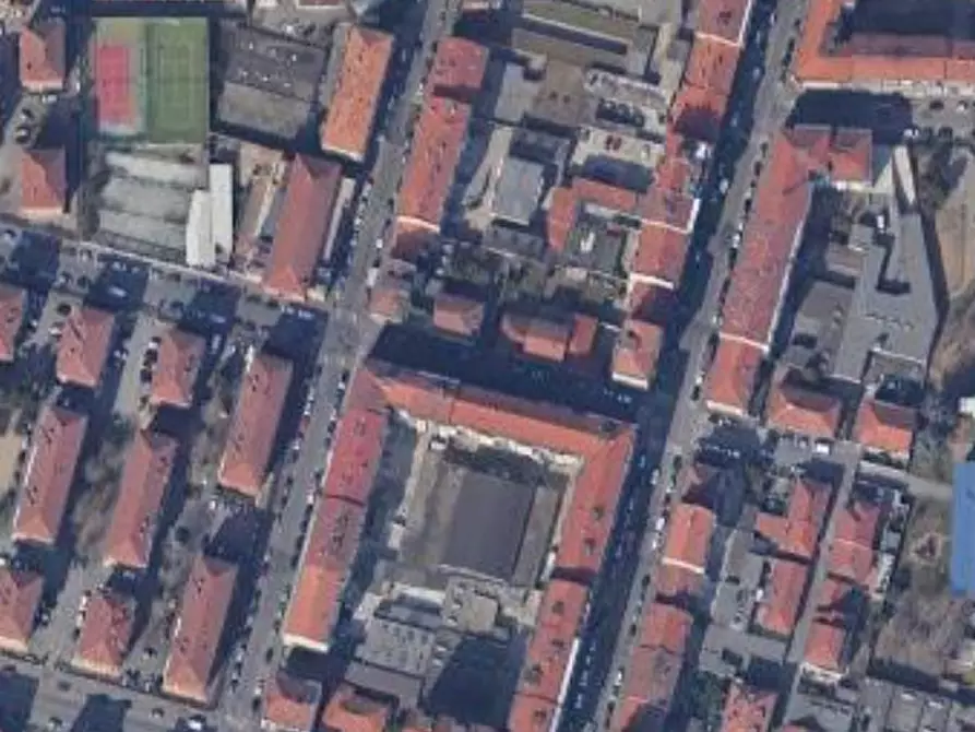 Immagine 11 di Garage in vendita  in Via Monastir  a Torino