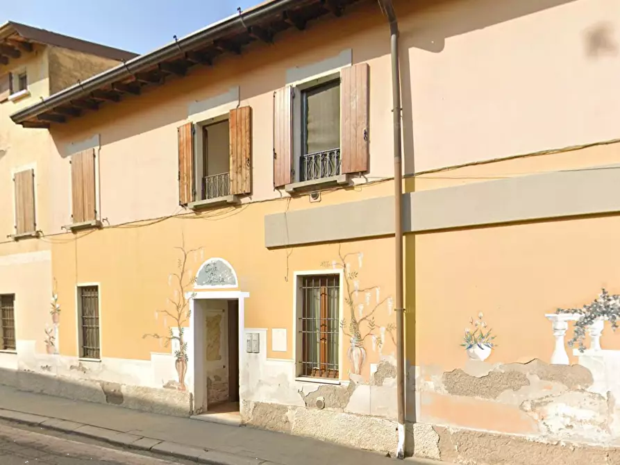 Immagine 3 di Appartamento in vendita  in Via Giuseppe Mazzini a Dello