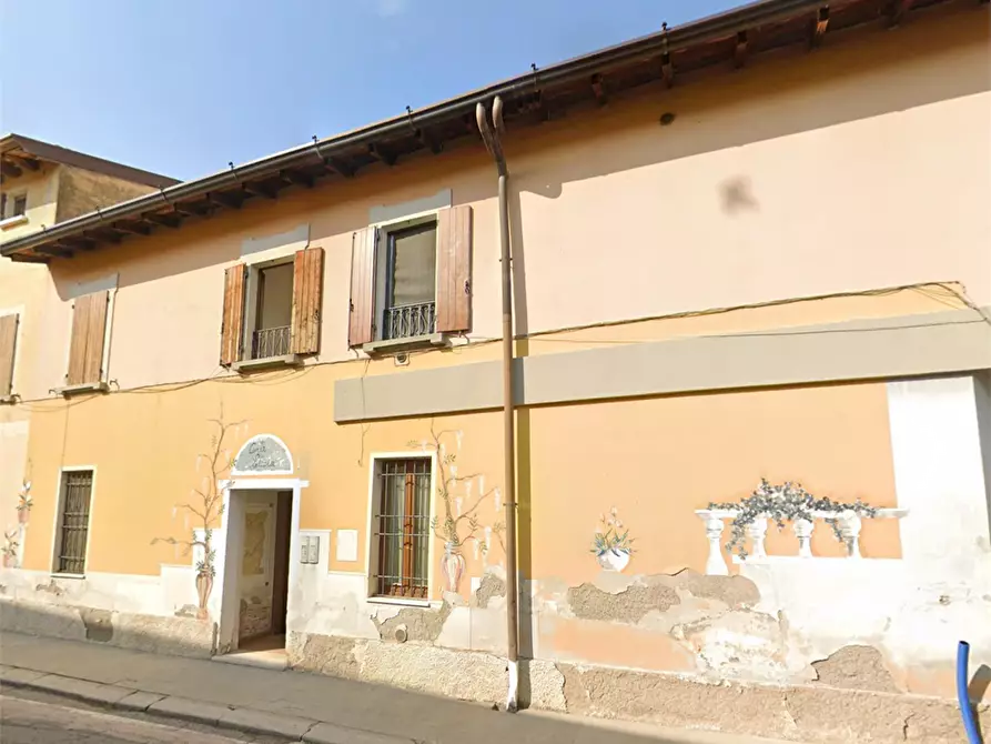 Immagine 5 di Appartamento in vendita  in Via Giuseppe Mazzini a Dello