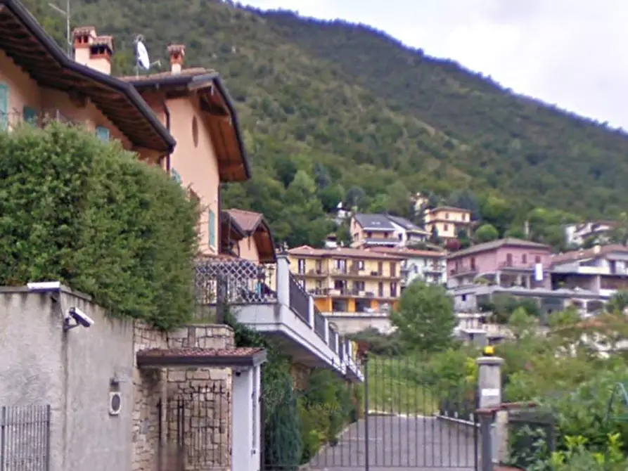 Immagine 3 di Villetta a schiera in vendita  in Via Trento a Lumezzane