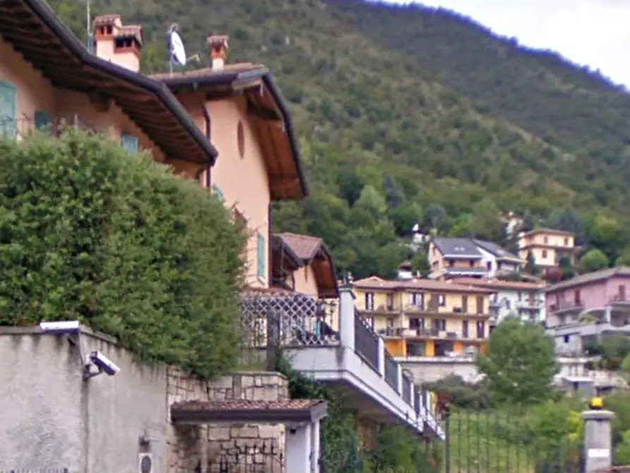 Immagine 13 di Villetta a schiera in vendita  in Via Trento a Lumezzane