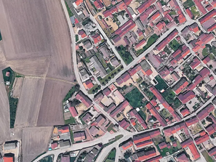 Immagine 2 di Garage in vendita  in Viale Monviso a Lombriasco