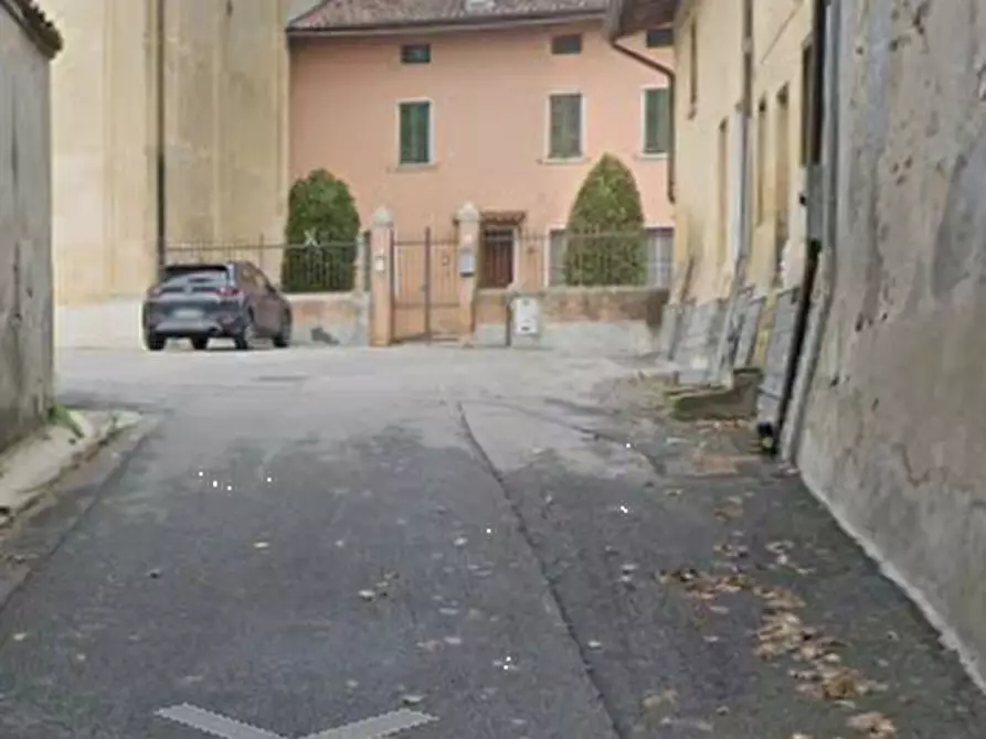 Immagine 11 di Appartamento in vendita  in Via Maggiore  a Borgo San Giacomo