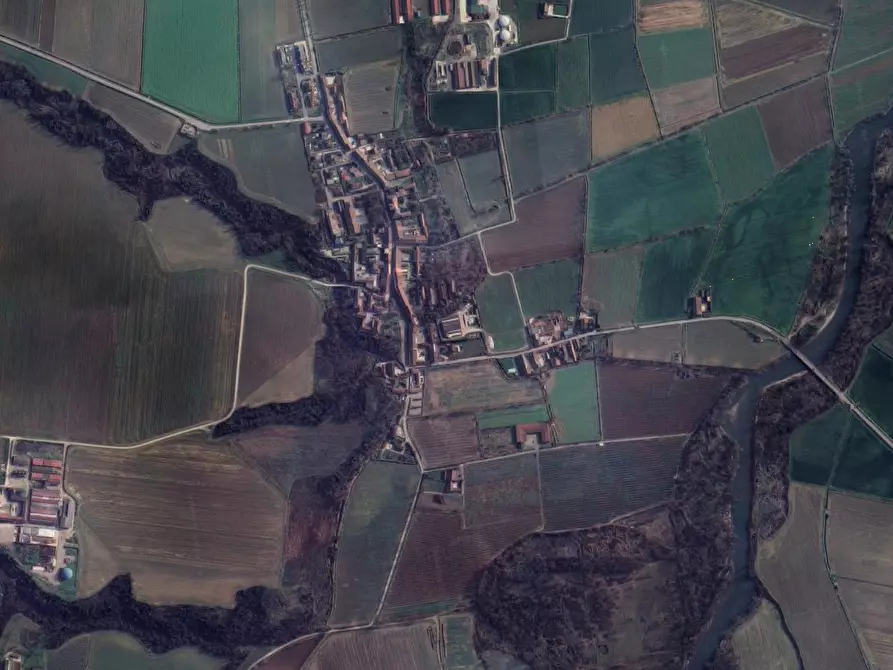 Immagine 18 di Appartamento in vendita  in Via Maggiore  a Borgo San Giacomo