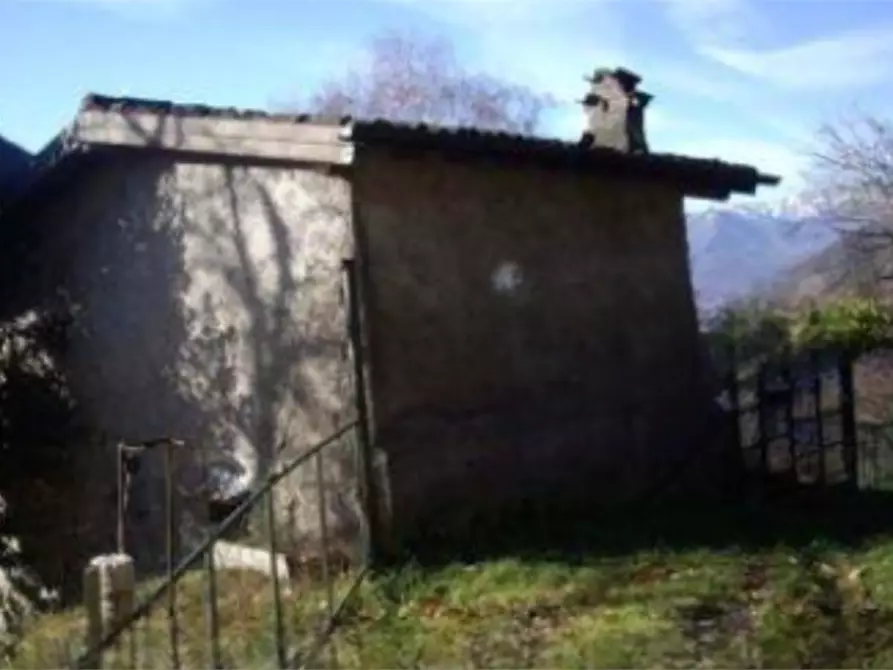 Immagine 2 di Magazzino in vendita  in  Strada Comunale di Vestone a Vestone