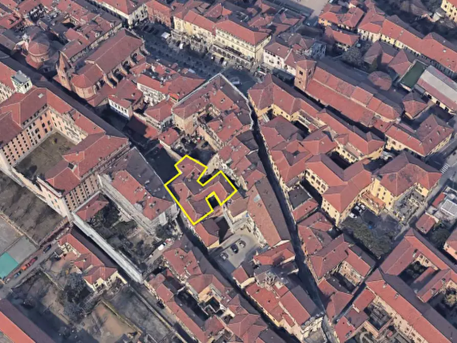 Immagine 11 di Appartamento in vendita  in Via Real Collegio  a Moncalieri