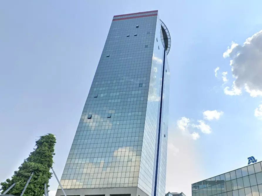 Immagine 4 di Ufficio in vendita  in Via Cefalonia a Brescia