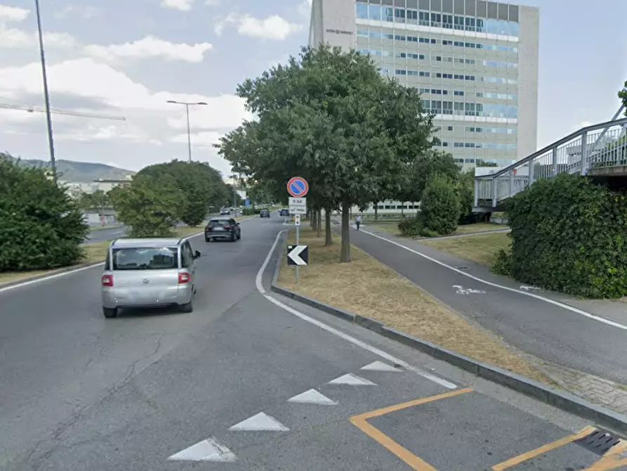 Immagine 7 di Ufficio in vendita  in Via Cefalonia a Brescia