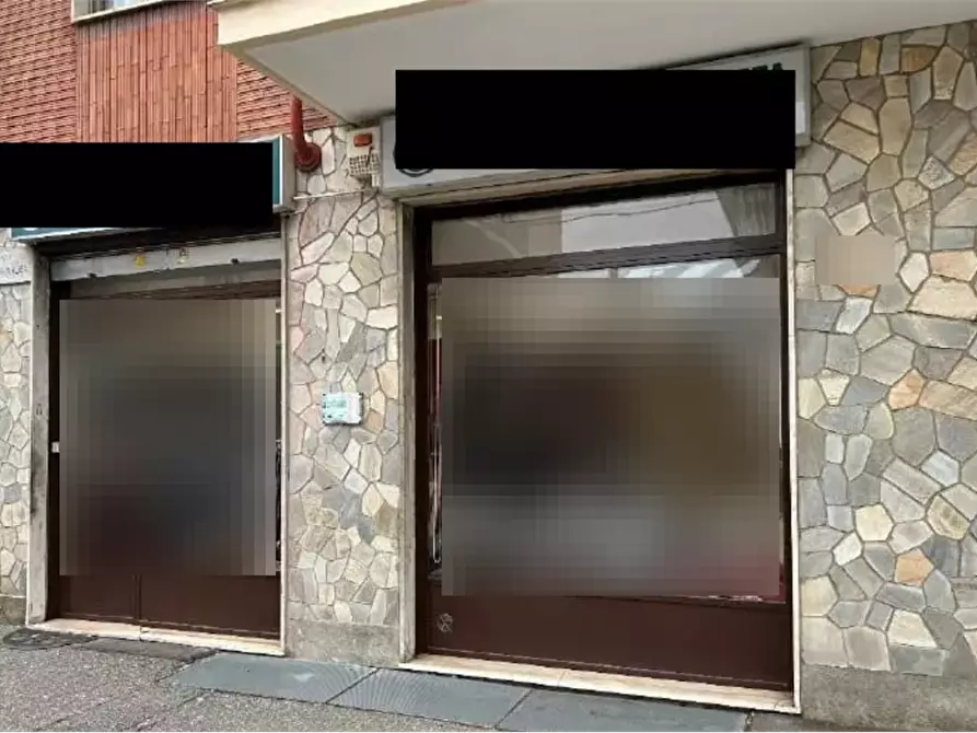 Immagine 2 di Negozio in vendita  in Via D. Cimarosa a Collegno