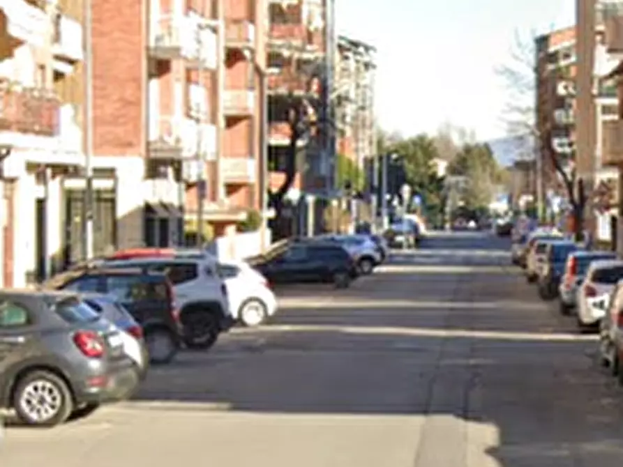 Immagine 8 di Negozio in vendita  in Via D. Cimarosa a Collegno